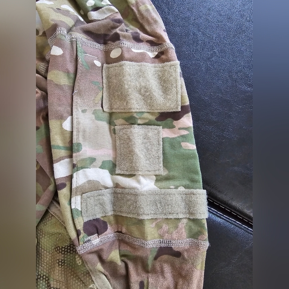 Army Multi-Cam Combat Shirt - Picture 5 of 9